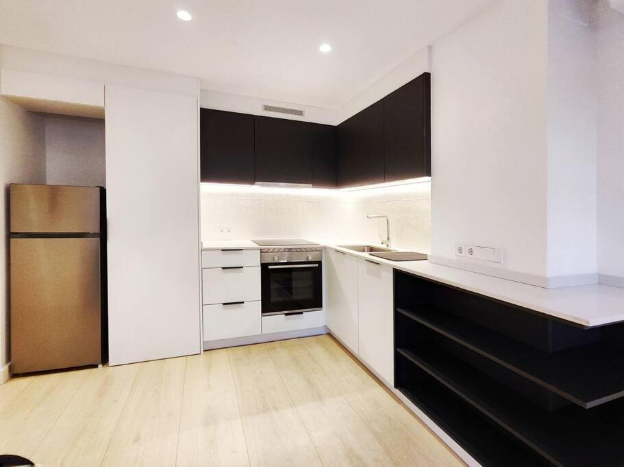 Moderno Apartamento En Terrassa Centro Exteriér fotografie